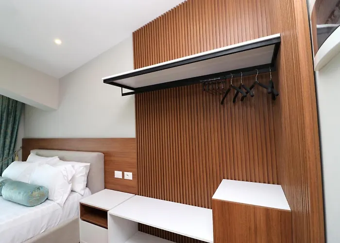 Elarad Pensionat Vlorë